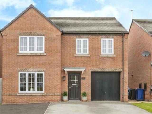 House for sale in Auckley, South Yorkshire