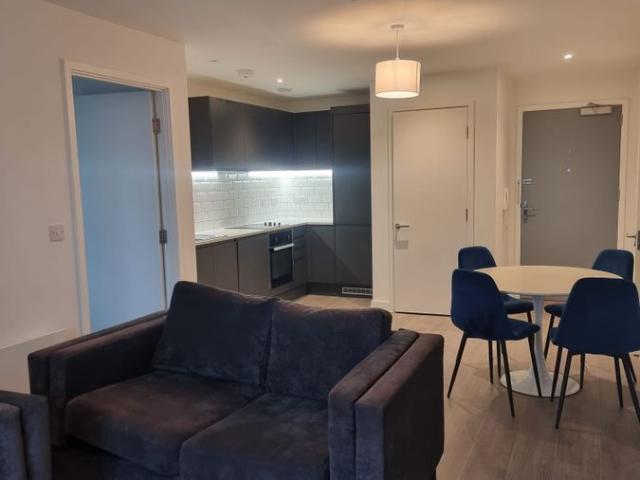 Apartment for rent in Gorse Hill, Trafford Park