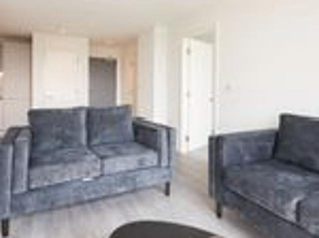 Apartment for rent in Gorse Hill, Trafford Park