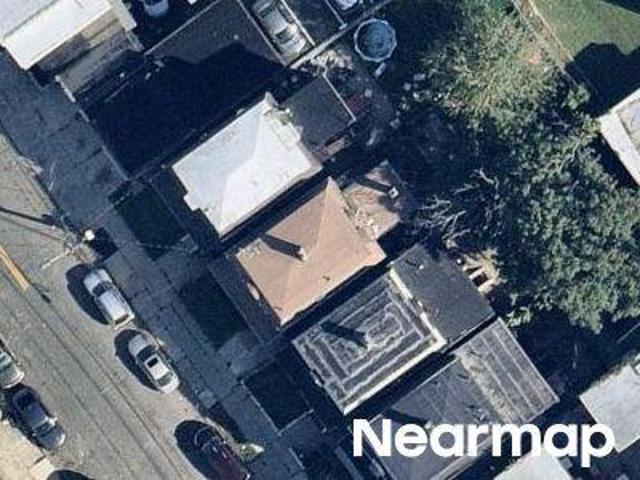 House for sale in Elizabeth, New Jersey