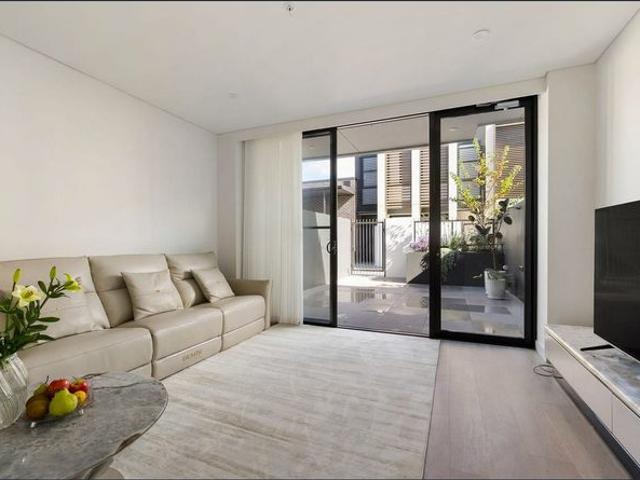 Townhouse for rent in Sydney, New South Wales