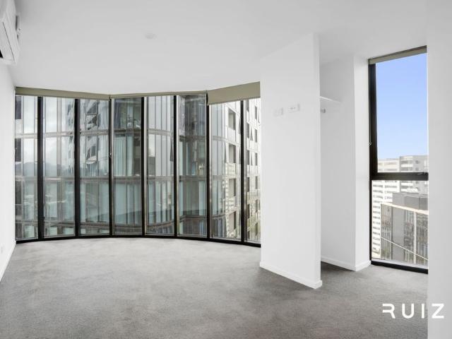 Apartment for rent in Parliamentary Triangle, South Canberra