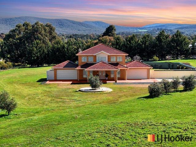House for sale in Riddells Creek, Victoria