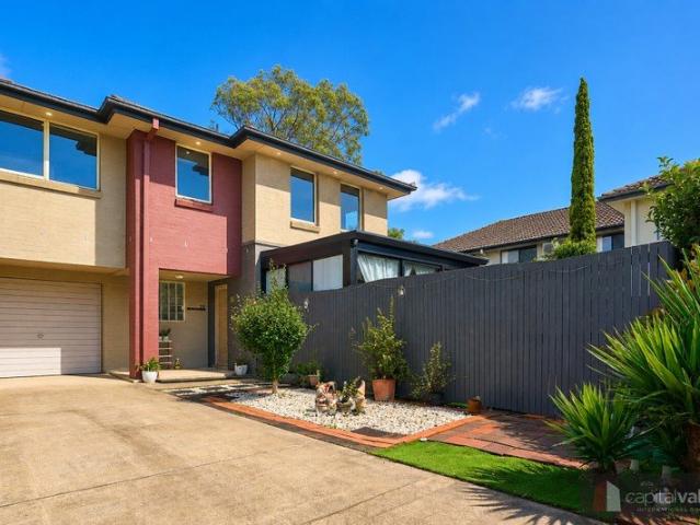 Townhouse for sale in Sydney, New South Wales