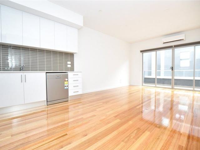 Townhouse for rent in Camerons Creek, Victoria