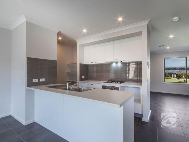Townhouse for rent in Camerons Creek, Victoria