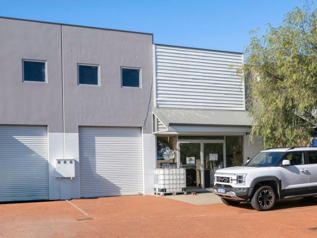 Warehouse for rent in Dunsborough, Western Australia