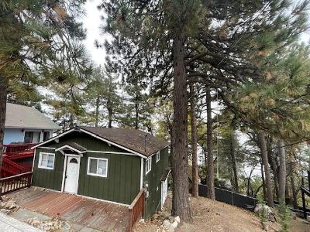 House for sale in Running Springs, California