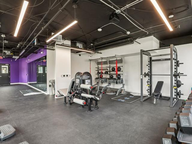 Apartment for rent in Canoga Park, California