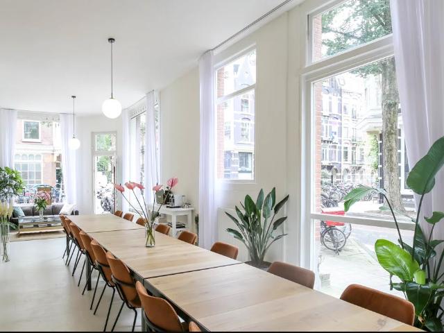 Bedrijfspand te huur in West, Amsterdam