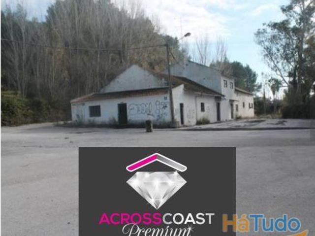Armazém venda em Torres Novas, Santarém