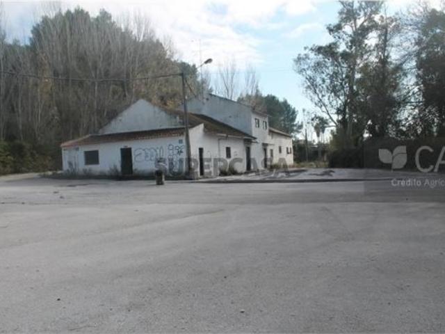 Armazém venda em Torres Novas, Santarém