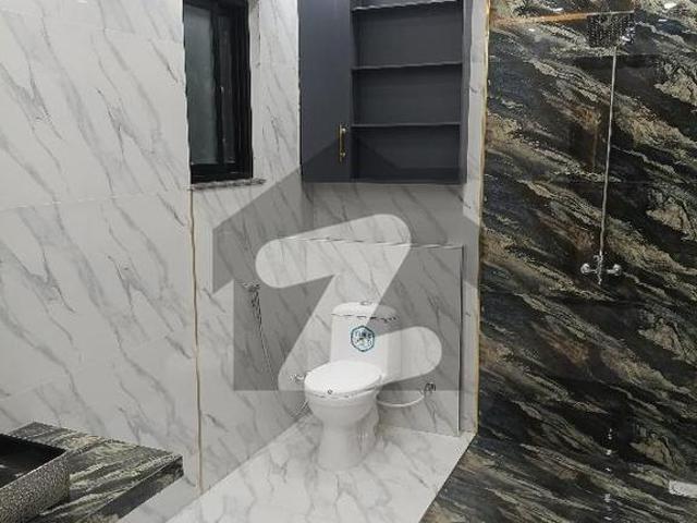 House for sale in Faisalabad, Islamabad Capital Territory