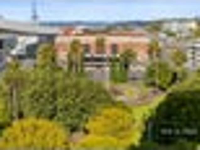 Apartment for sale in Auckland, Oroua County