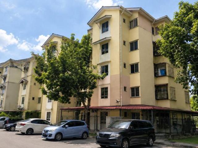 Apartment for sale in Port Klang, Selangor