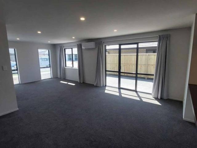 House for rent in Rolleston, Canterbury