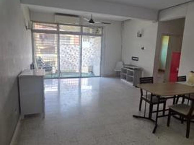 Apartment for sale in Country Heights Damansara, Kuala Lumpur
