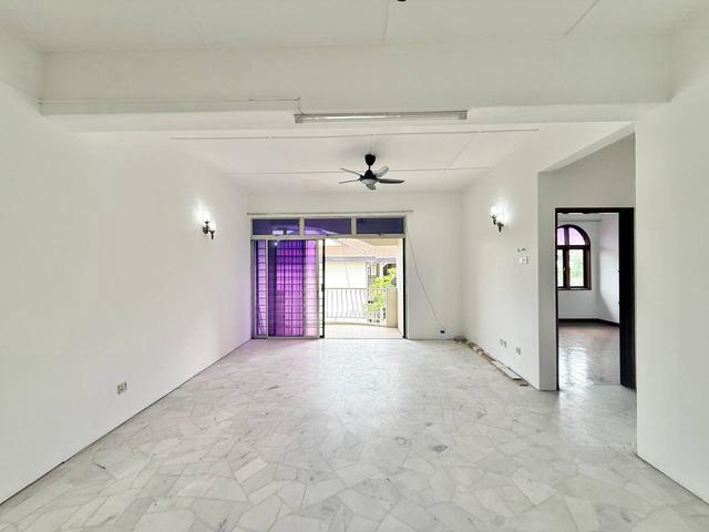 Apartment for sale in Country Heights Damansara, Kuala Lumpur