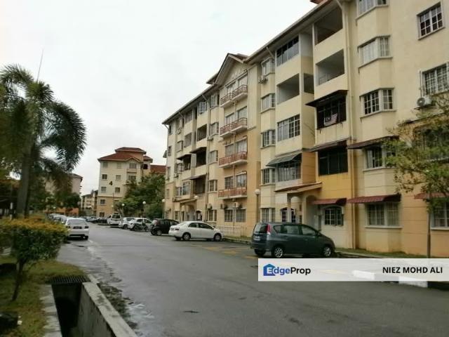 Flat for sale in Kajang, Langat