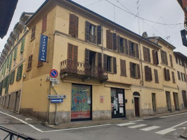 Palazzo in vendita a Casteggio, Lombardia