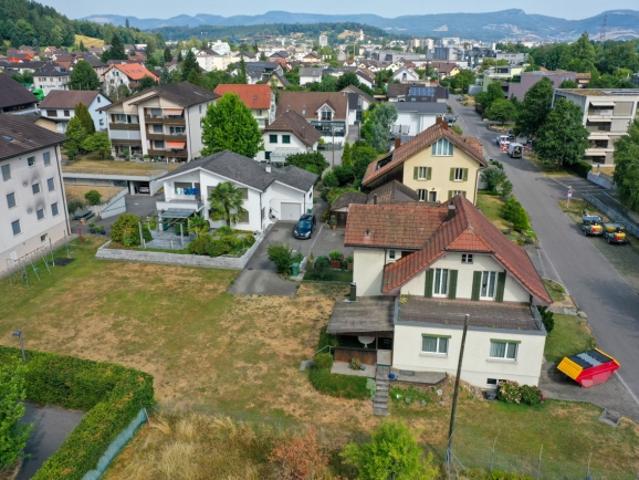 Grundstück kaufen in Gränichen, Aargau