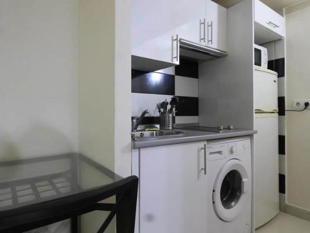 Estudio en alquiler en Salamanca, Madrid