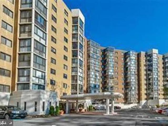 Condo for sale in Silver Spring Condo for sale in Silver Spring