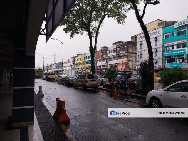 Shop for sale in Kajang, Langat