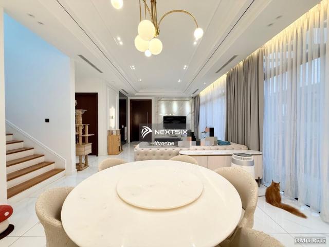 Residential House for sale in Sibu Laut