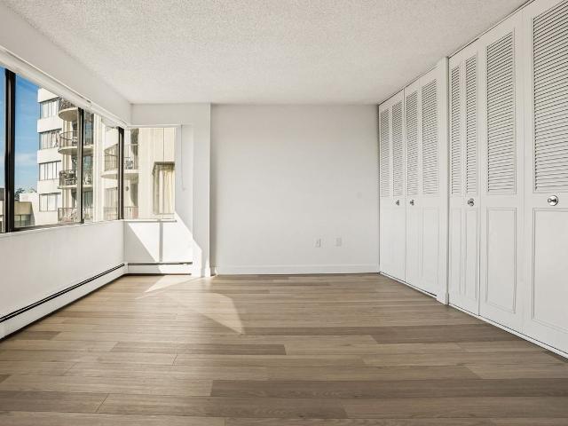 Apartment for rent in Lions Gate Village, North Vancouver