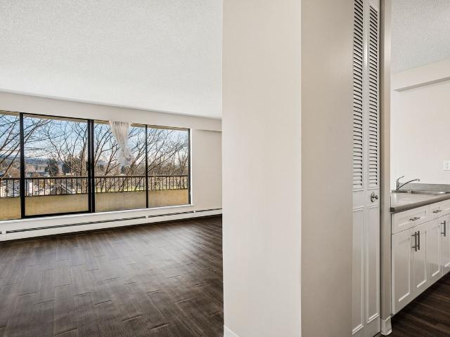 Apartment for rent in Lions Gate Village, North Vancouver