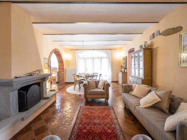 Appartamento in affitto a Croce, Lucignano
