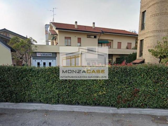Villa Indipendente in vendita a Concorezzo, Lombardia