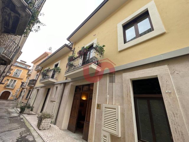 Palazzo in affitto a Benevento, Campania