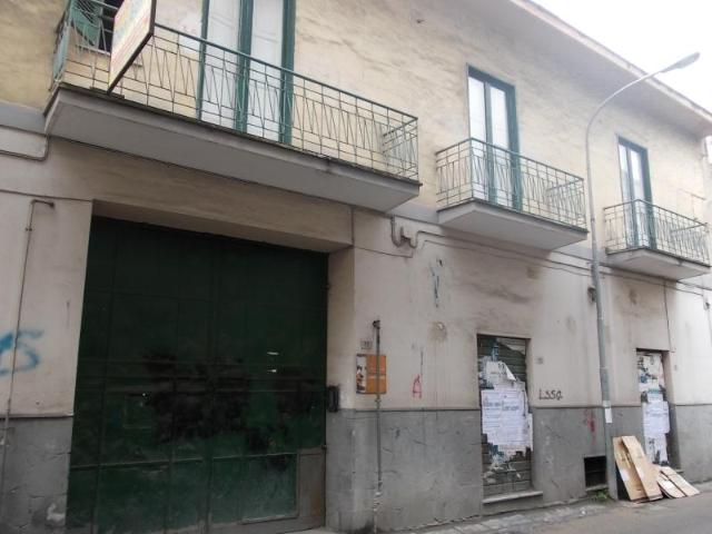 Palazzo in vendita a Sant'antimo, Campania