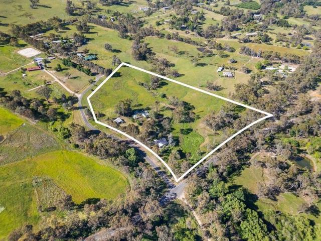 Cottage for sale in Yackandandah, Victoria