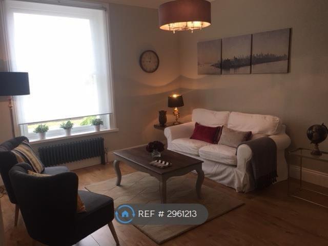 House for rent in Ewell, Surrey