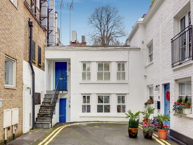 Studio for rent in Bayswater, Greater London