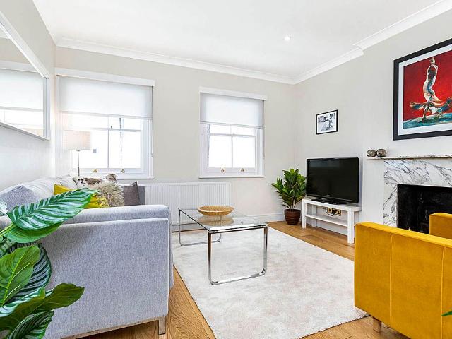Apartment for rent in Bayswater, Greater London