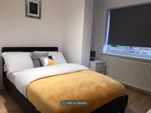 Studio for rent in Turves Green, West Midlands
