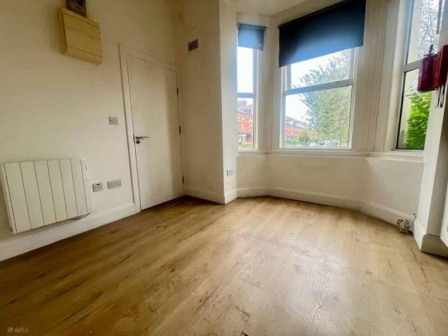 Apartment to rent in Bluebell, North Tipperary