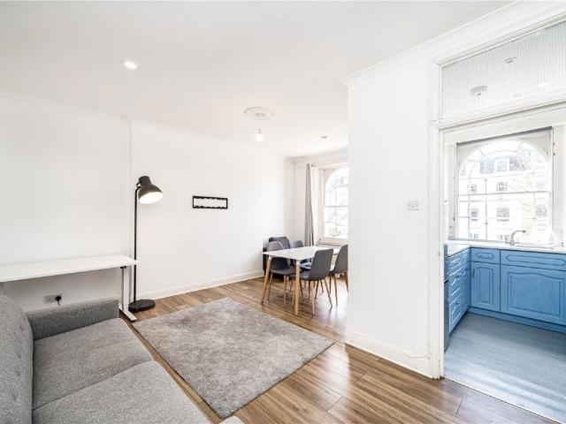 Apartment for rent in Bayswater, Greater London