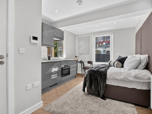 Studio for rent in Bayswater, Greater London
