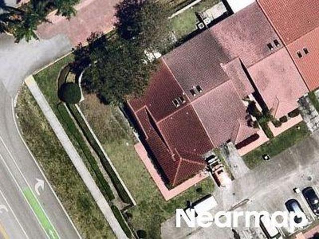 Townhouse for sale in Lauderhill, Florida