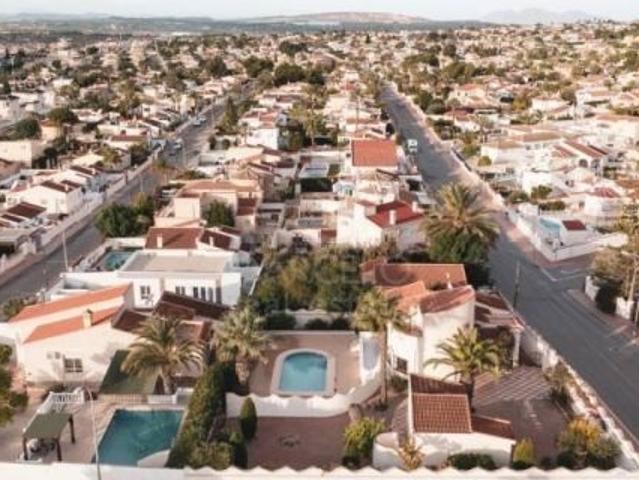 Casa en venta en Urbanización Doña Pepa, el Baix Segura / La Vega Baja