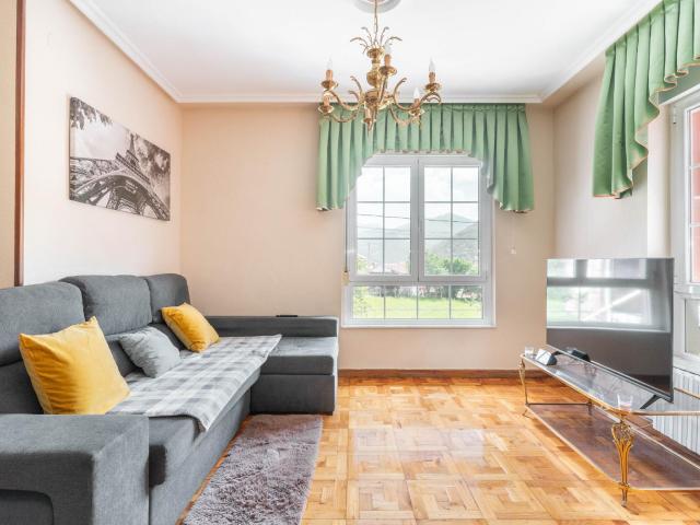 Casa en venta en Aller, Asturias