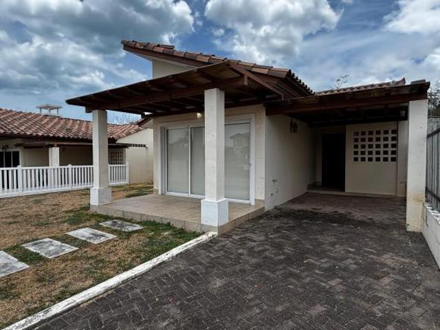 ¡Inversión inteligente a pasos del mar en San Carlos! Fontanella del Mar