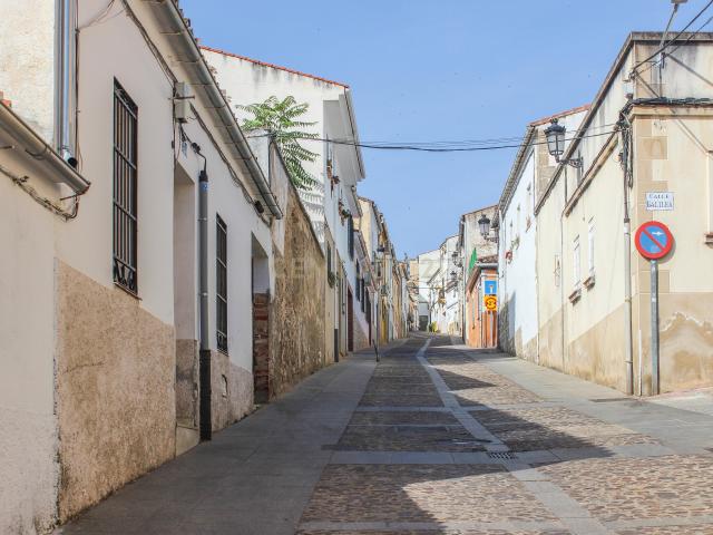 Casa en venta en Santiago, Cáceres