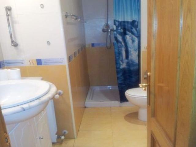 Piso en venta en Montenuño, Oviedo