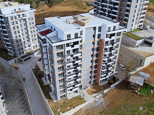 İzmit, Kocaeli içerisinde satılık mülk